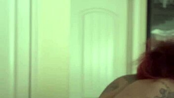 Amateur couple enjoys hair pulling backshots and cum