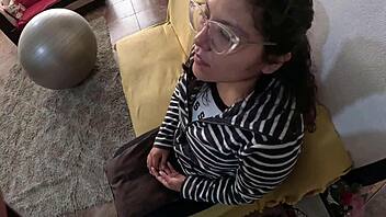 Stepsister dreams of porn so we practice roles
