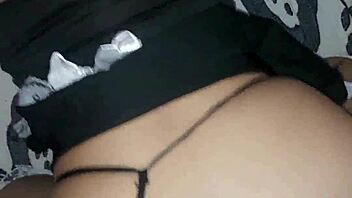 Parte 3 - el doloroso placer de la mucama con una enorme polla en su culo clavada muy duro
