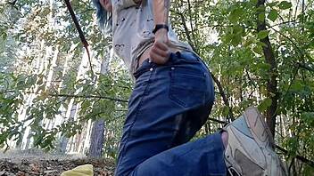 Public masturbation in the woods: A true amateur story