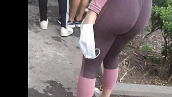 Teen with a round butt in leggings