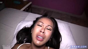 Asian shemale gets her tight asshole stretched