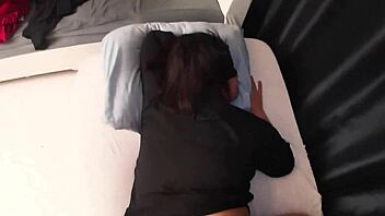 Amateur stepmom gets her tight pussy pounded by younger lover